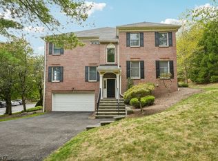 63 Spring Hill Cir, Wayne, NJ 07470