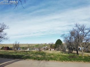 601 Sioux Ave, Simla, CO 80835