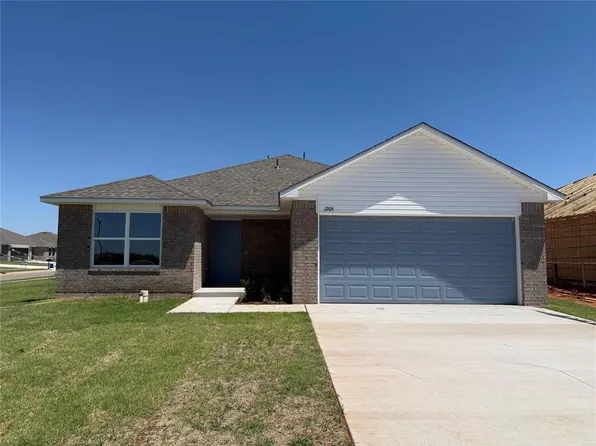 1205 E Stallion Ln, Mustang, OK 73064