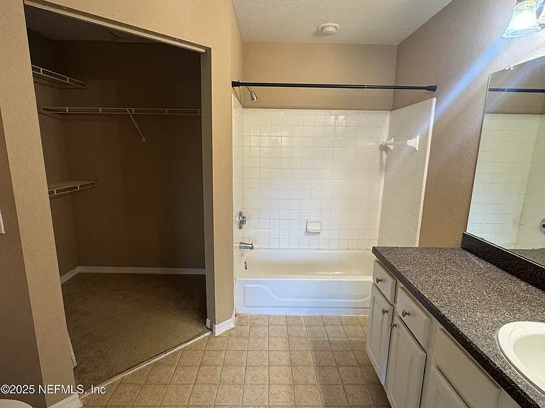 13703 Richmond Park Dr N #3306 — Photo 9
