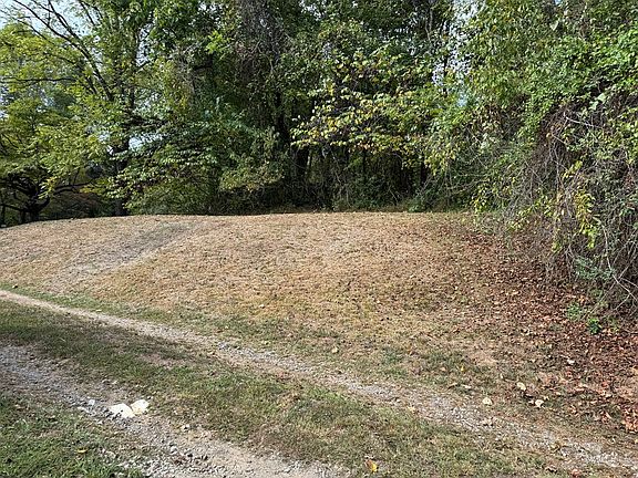 2nd image of Cherry St