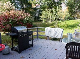 121 Ray Blvd, Poughkeepsie, NY 12603