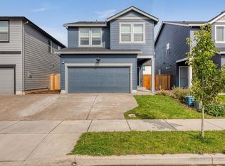 2766 V St, Springfield, OR 97477