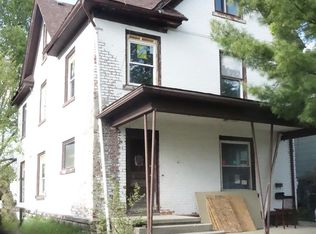 815 Prospect St, Lansing, MI 48912