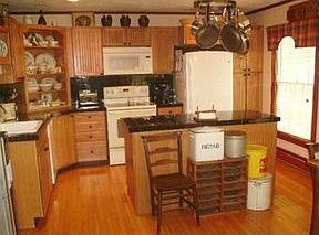 5th image of 58 Bonniefield Dr