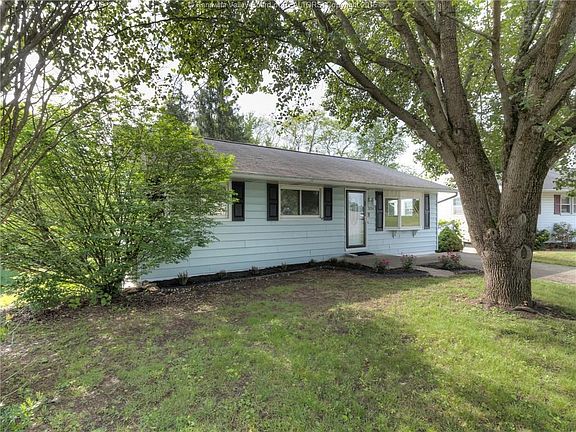 2nd image of 3134 Brereton Ct