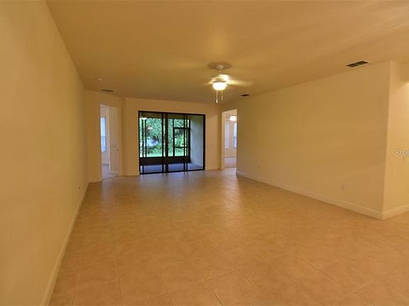 4th image of 137 Los Gatos Pl