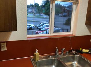 1332 Chestnut St APT 2, Everett, WA 98201