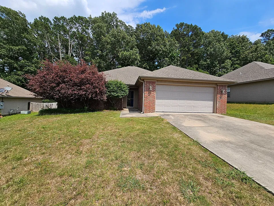 234 Autumnwood Dr