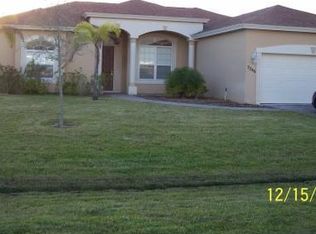 5246 NW Jannebo St, Port Saint Lucie, FL 34986