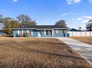 301 Magnolia Way, Lady Lake, FL 32159