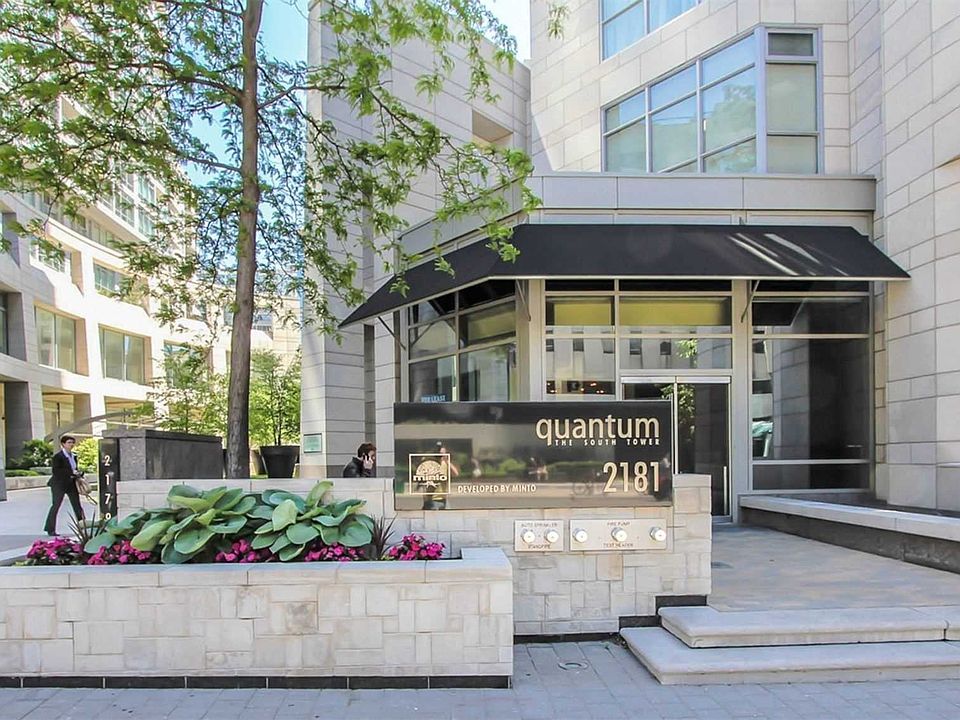 2nd image of 2181 Yonge St #2705