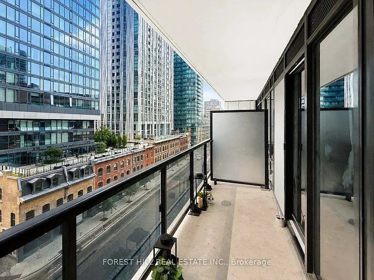 771 Yonge St W #601 — Photo 27