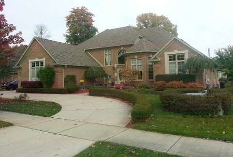 3rd image of 49884 Golden Lake Dr