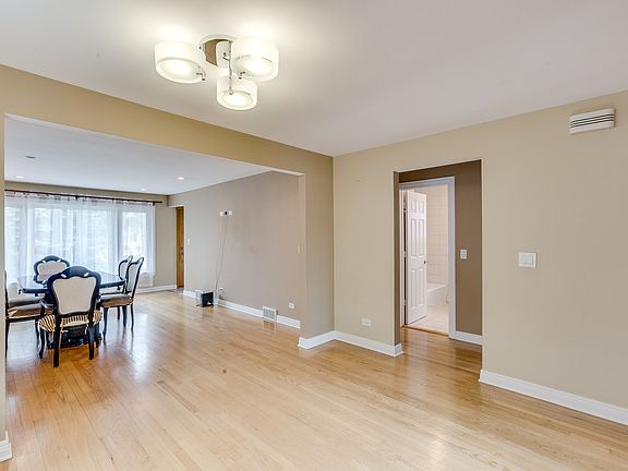 5th image of 4241 Kolze Ave