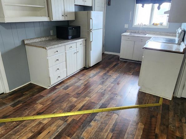 2627 Broadway APT 1