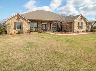 101 Horseshoe Bnd, Royse City, TX 75189