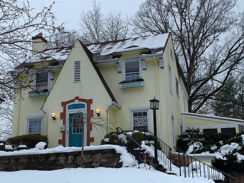 2nd image of 525 Hollywood Pl