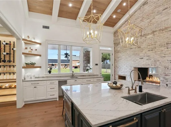 67 Elmwood Dr, Destrehan, LA 70047