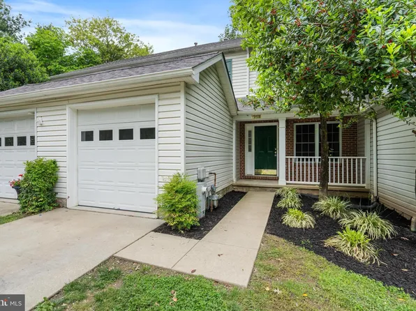 12118 Cullane Ct, Lutherville Timonium, MD 21093