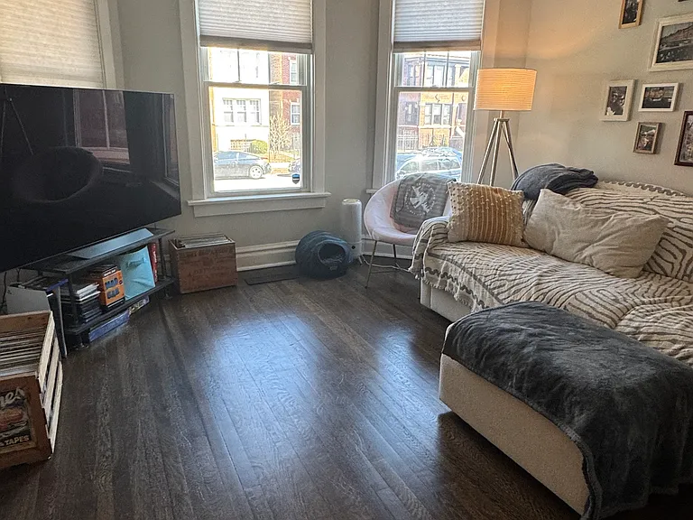 4722 N Drake Ave #1 — Photo 4