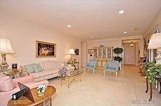 3rd image of 1 Kensington Gate APT 203