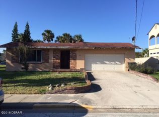 1224 Thompson Pl, Daytona Beach, FL 32118