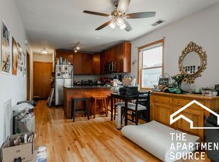 1332 W Nelson St #CH, Chicago, IL 60657