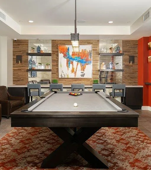 Island View Apartments — Photo 8
