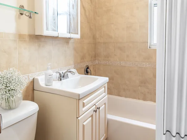 200 West 93rd Street image 4 of 5