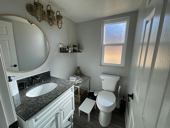 5th image of 2088 Oakcreek Ct