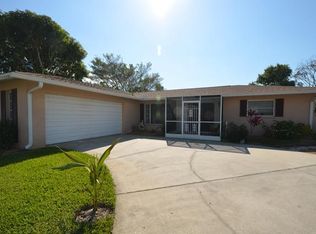 1330 Lakeside Dr, Venice, FL 34293