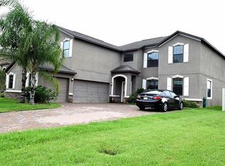 10043 Celtic Ash Dr, Ruskin, FL 33573