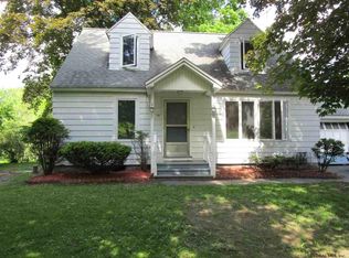 75 W Sand Lake Rd, Wynantskill, NY 12198