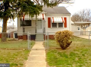 911 Minna Ave, Capitol Heights, MD 20743