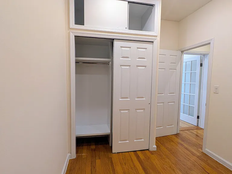 519 E 83rd St #2E — Photo 9