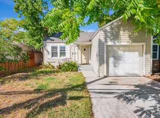 1015 Valota Rd, Redwood City, CA 94061