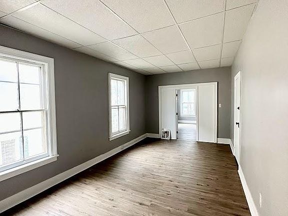 4th image of 22 4th St #2R