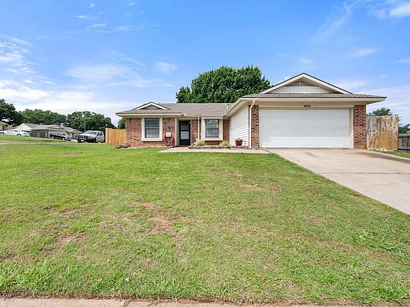 2nd image of 4212 Glen Pines Dr