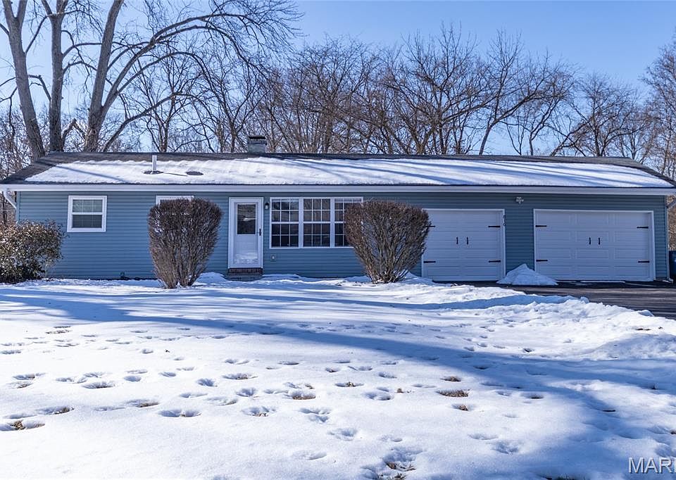 1st image of 816 Crestland Dr