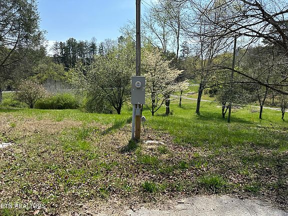 3rd image of 14200 State Highway 68 E