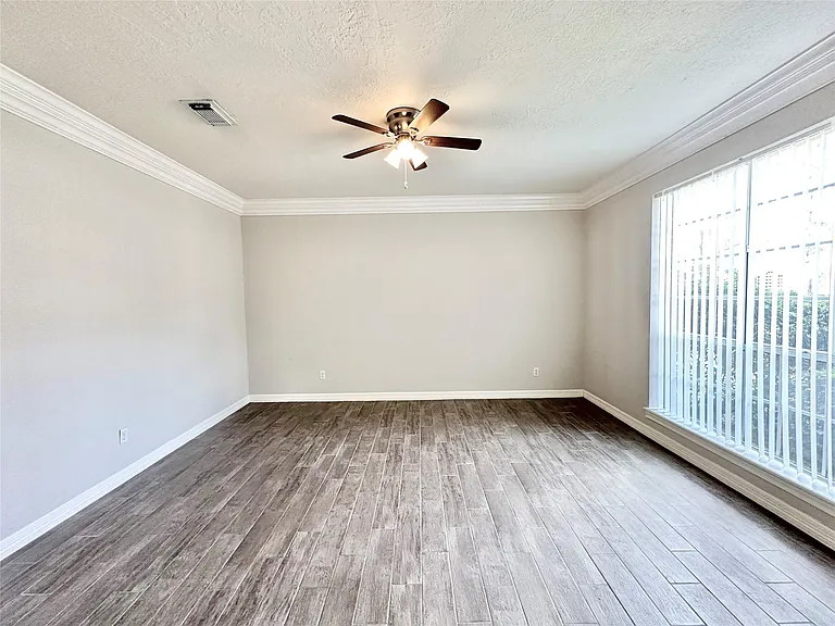20507 Chapel Glen Ct — Photo 4