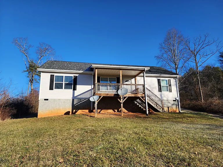 312 McLean Heights Ct — Photo 2