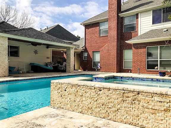 2nd image of 2715 Gray Moss Ct