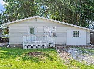 721 S Central St, Centralia, MO 65240