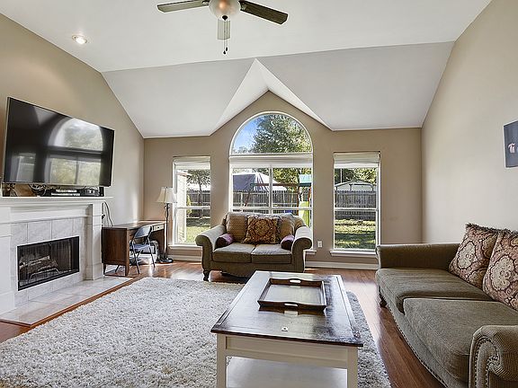 5th image of 749 Penwood Dr