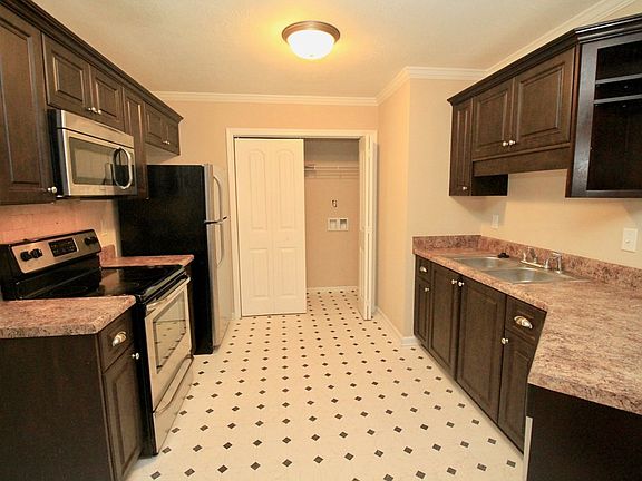 5th image of 163 Brandimere Dr