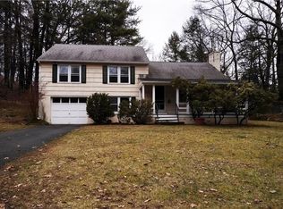 4 Butternut Rd, Tuxedo Park, NY 10987