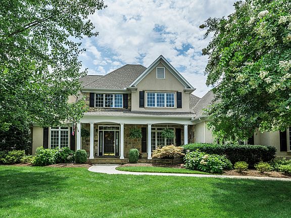 2nd image of 956 Gettysvue Dr