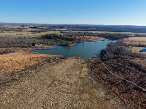 234 Burgess Farm Dr, Graysville, TN 37338